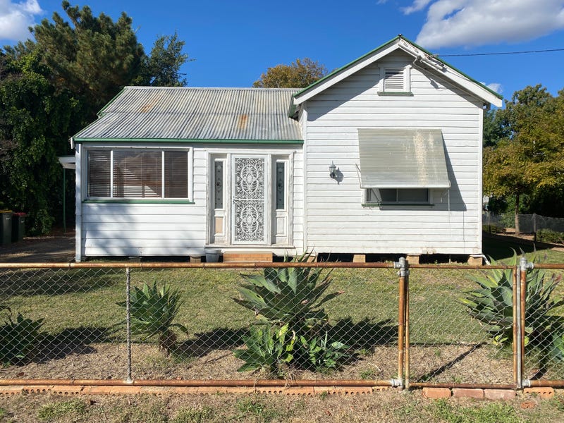 64 Edward Street, Moree, NSW 2400
