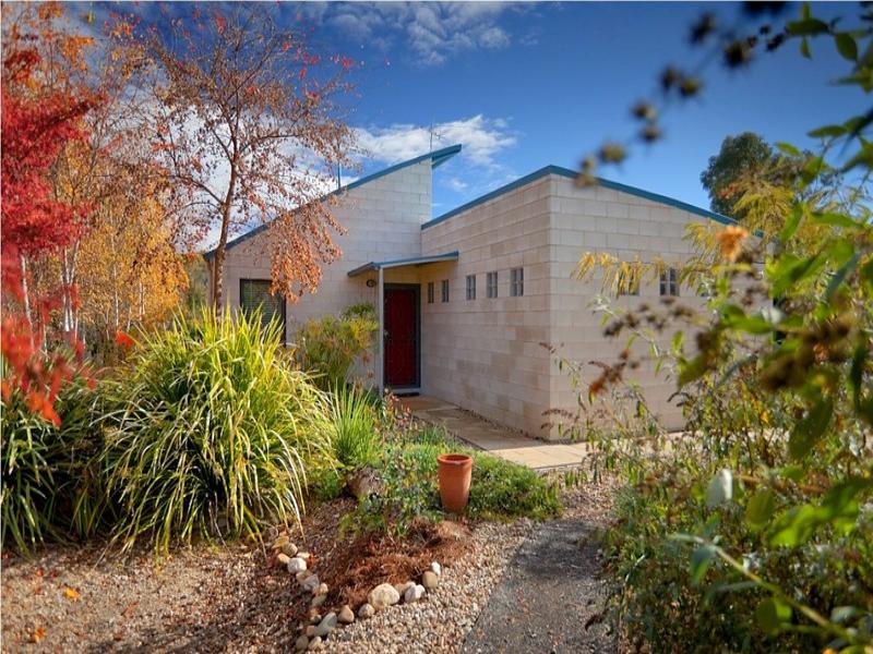 Property 106581606, Yackandandah, Vic 3749 Property Details