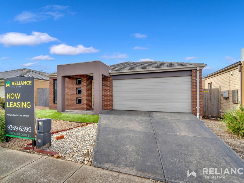 47 Landing Place, Point Cook, VIC 3030 47 Landing Place, Point Cook, VIC 3030