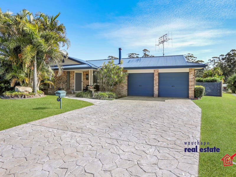 18 Timbertown Crescent, Wauchope, NSW 2446 Property Details