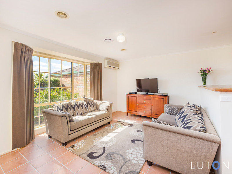 114 Hugh Mckay Crescent, Dunlop, ACT 2615 Property Details