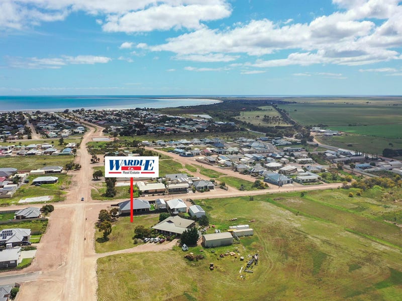 75 Moonta Road, Moonta Bay, SA 5558