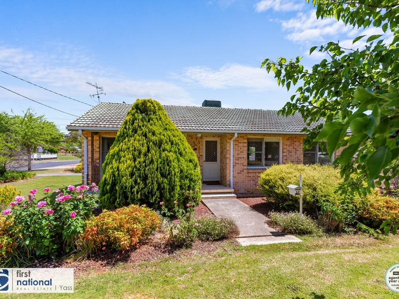 23 Perry Street, Yass, NSW 2582 House for Sale