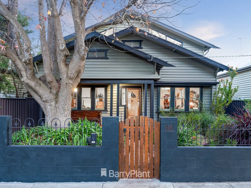 38 Victoria Street, Rippleside, VIC 3215