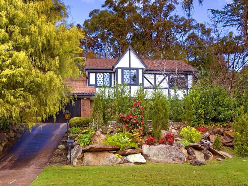 6 Otaki Place, St Ives Chase, NSW 2075