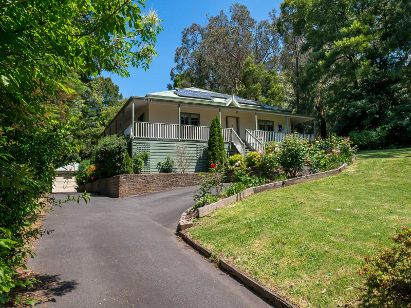 10 Colby Drive, Belgrave Heights, VIC 3160