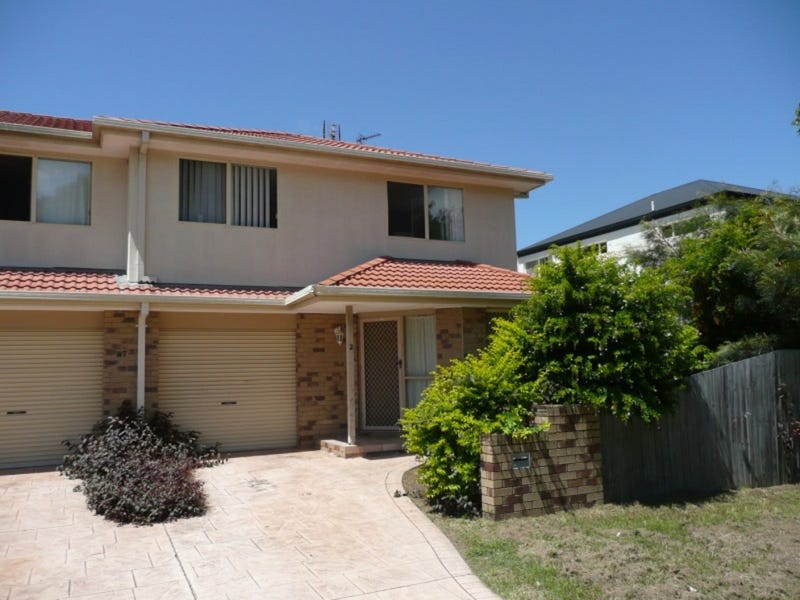 2/87 Stradbroke Street, Runaway Bay, QLD 4216