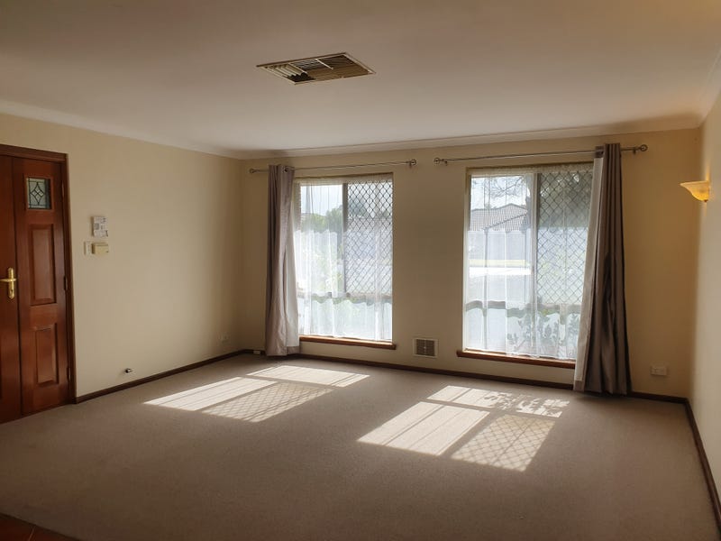 64A Gladstone Road, Leeming, WA 6149