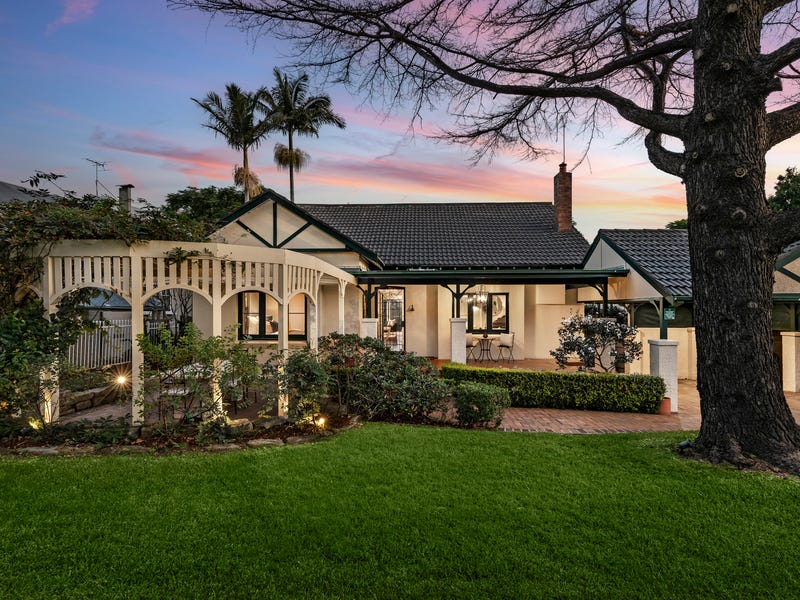 1 Upper Cliff Road, Northwood, NSW 2066 Property Details