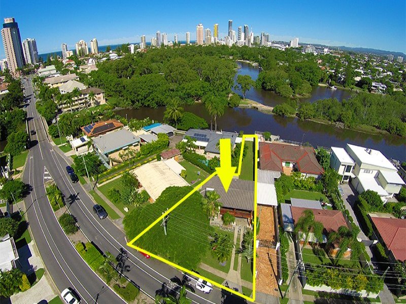 52 Monaco Street, Broadbeach Waters, QLD 4218
