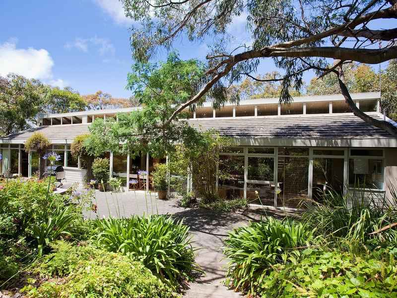 1921 Second Avenue, Anglesea, Vic 3230 Property Details