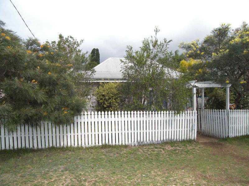 3a3b Mill Street, Beaudesert, Qld 4285 Property Details