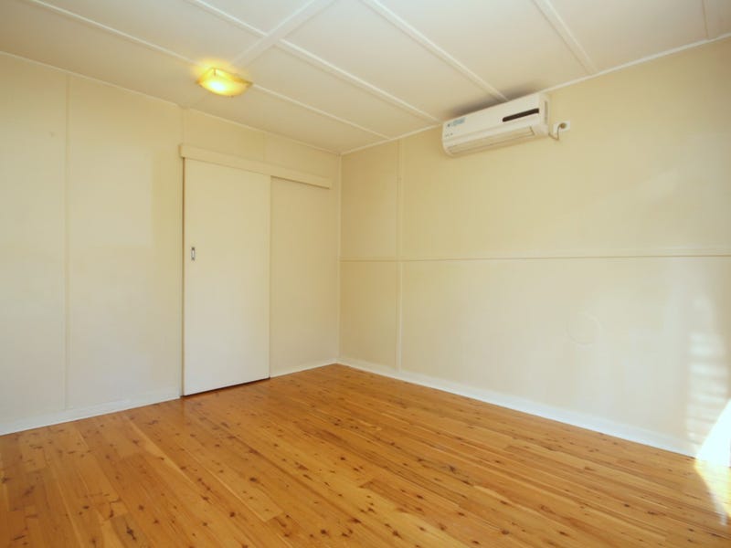 26A Ashcroft Street, Hall, NSW 2198