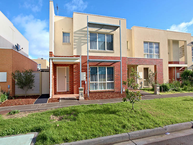 3 Grassland Avenue, Coburg, VIC 3058