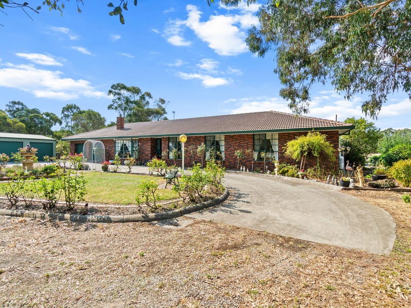 35 Erinmore Court, Glengarry, Vic 3854 House for Sale