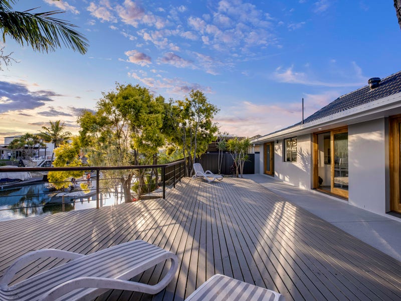 124 Monaco Street, Broadbeach Waters, Qld 4218 House for Sale