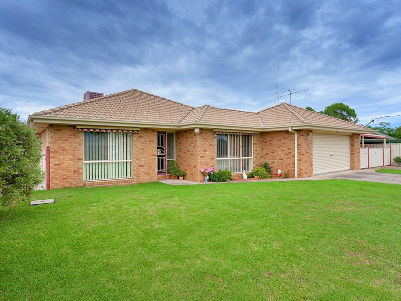 136 High Street, Howlong, NSW 2643 Property Details