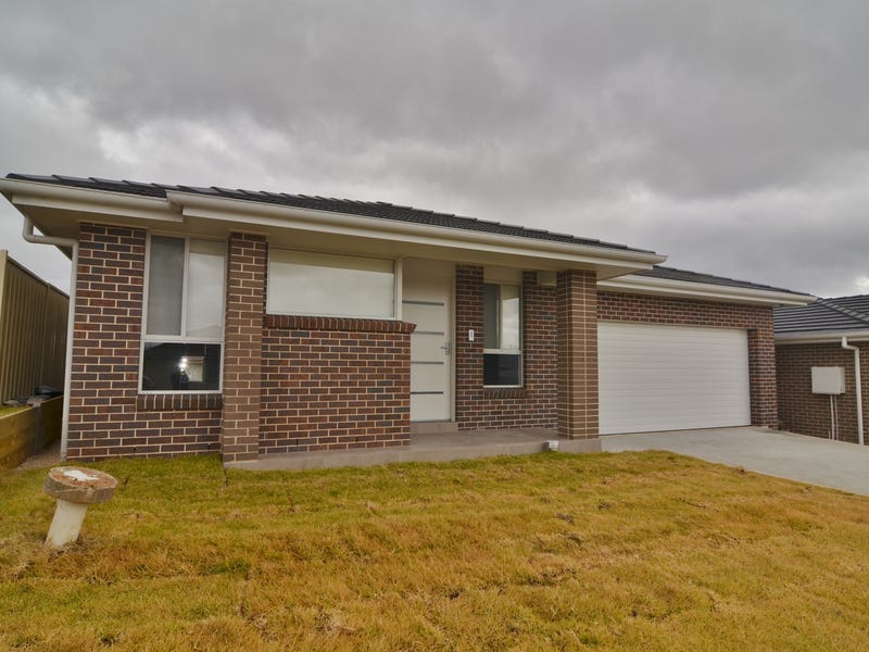 33 Henning Cres, Wallerawang, NSW 2845