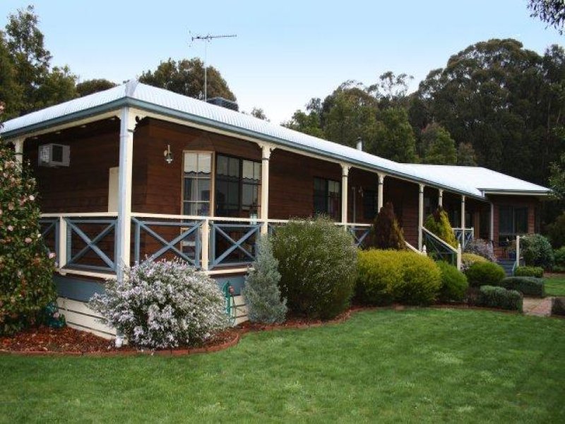 130 Grevillea Drive, Enfield, Vic 3352 Property Details