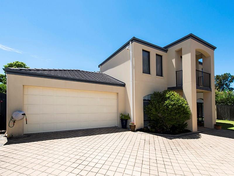 42A Gairloch Street, Applecross, WA 6153