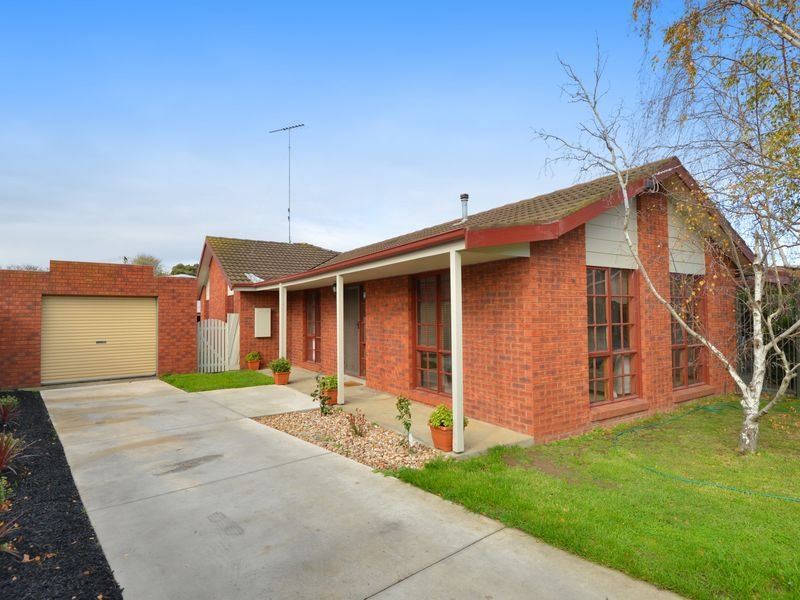 7 Poplar Court, Belmont, Vic 3216 Property Details