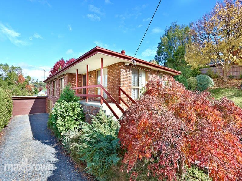 10 Amanda Court, Seville, VIC 3139