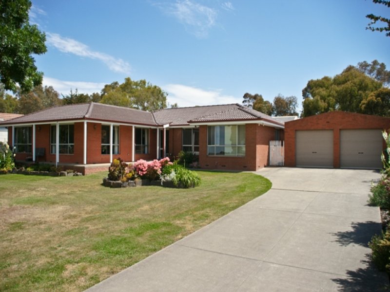 6 Vowles Street, Skipton, VIC 3361