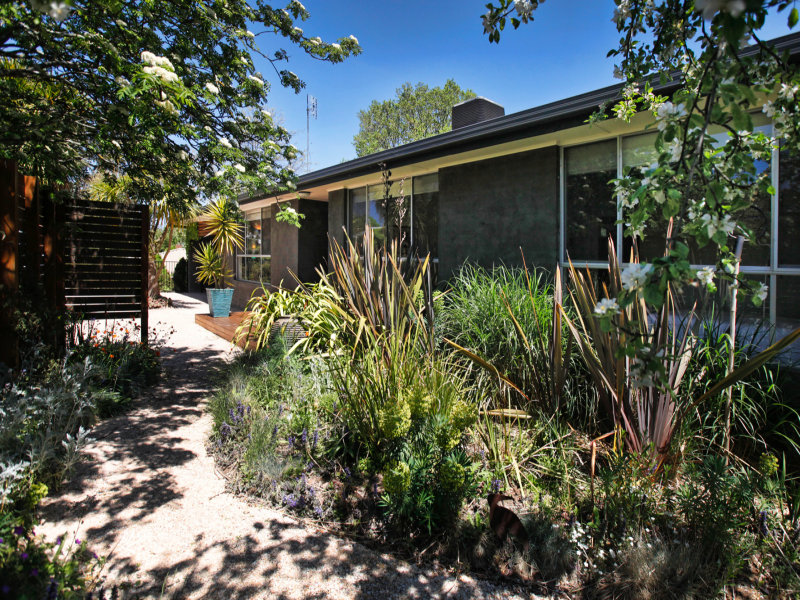 21 Powlett Street, Kyneton, Vic 3444 - Property Details