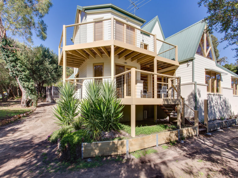 30 Bowen Street, Mccrae, VIC 3938