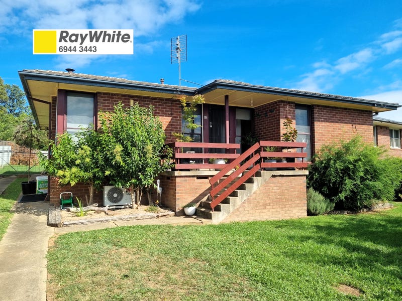 62 Tor Street, Gundagai, NSW 2722 House for Sale