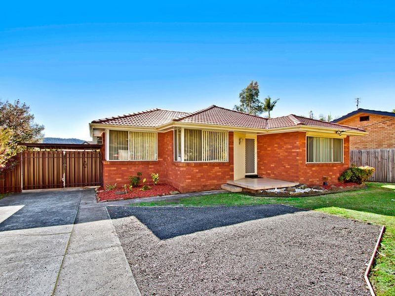 216 Brisbane Water Drive, Point Clare, NSW 2250