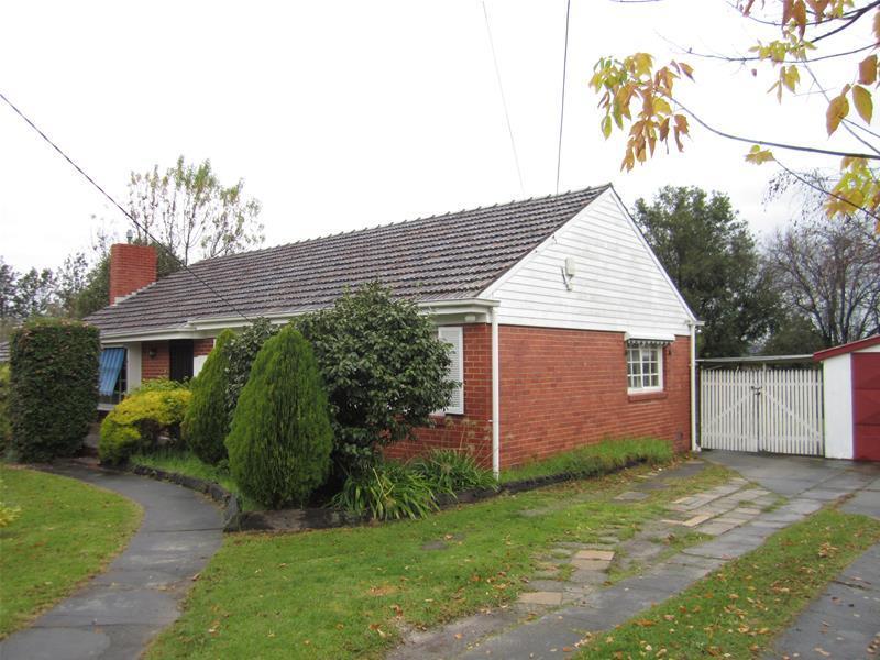 3 Anne Road, Knoxfield, Vic 3180 Property Details