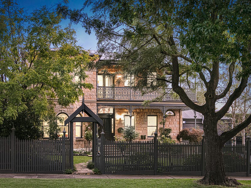36 Howard Street, Glen Iris, Vic 3146 House for Sale
