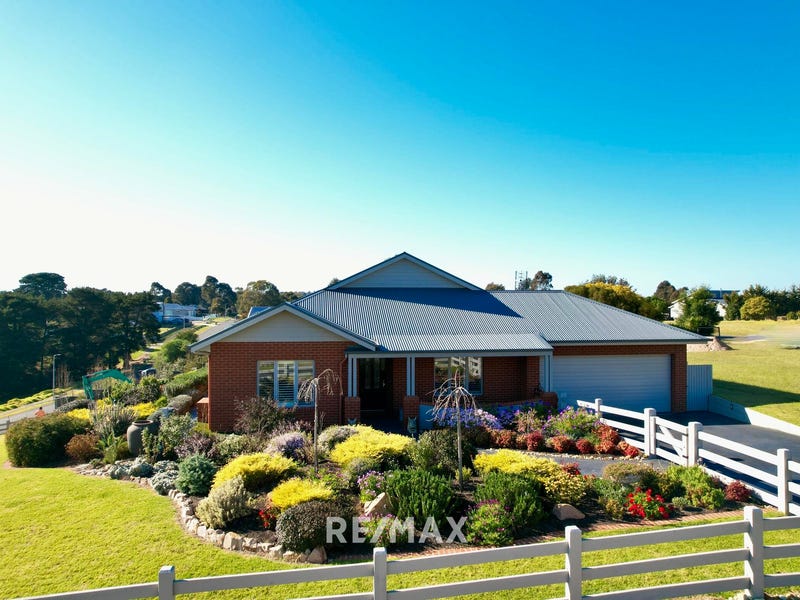 1 Ruth Street, Metung, Vic 3904 Property Details