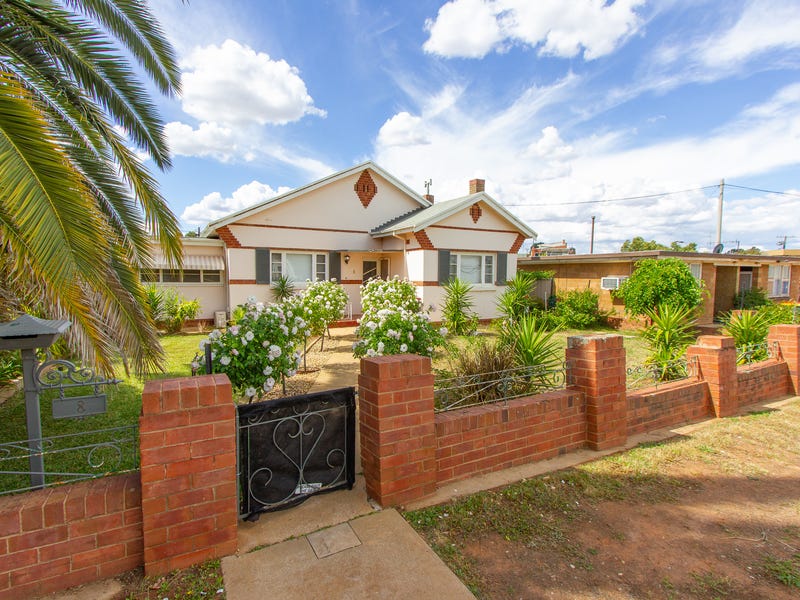 8 Jarrah Street, Leeton, NSW 2705