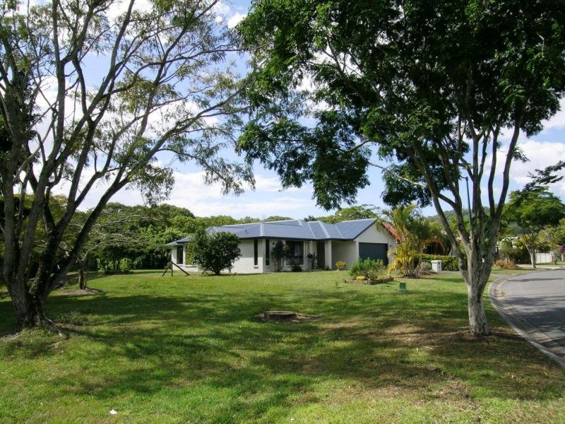 19 Greenhaven Close, Burnside, Qld 4560