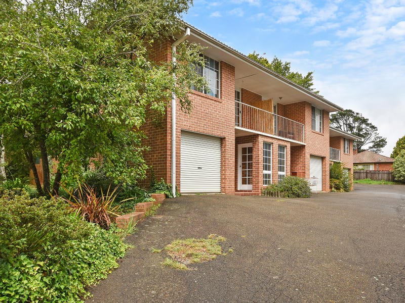 4/106 Wentworth Street, Blackheath, NSW 2785 Property Details