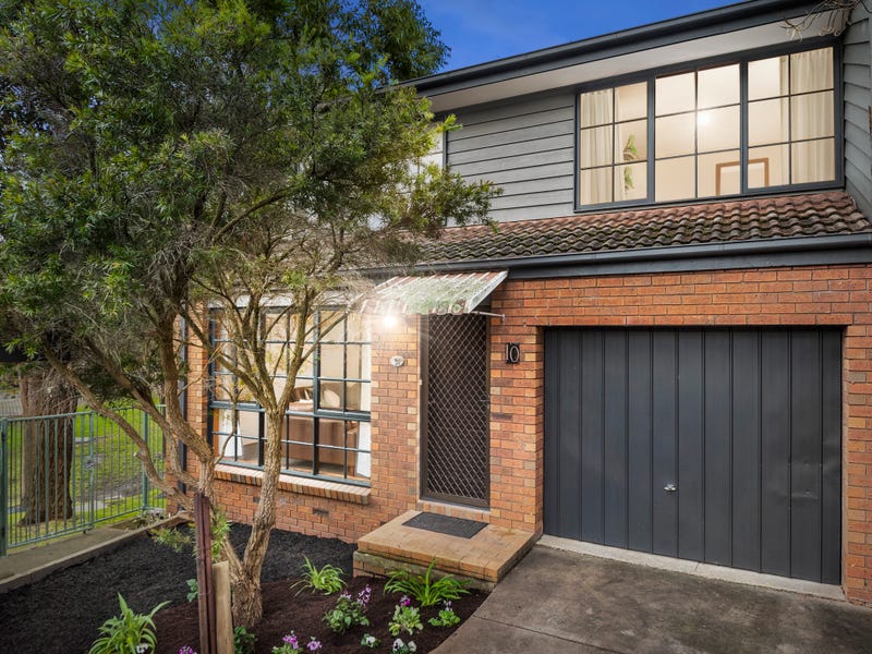 10/2125 Denbigh Street, Frankston, Vic 3199 Property Details