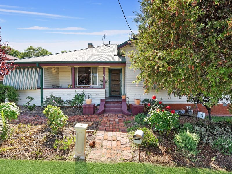 25 Jonsen Street, Narrandera, NSW 2700 House for Sale