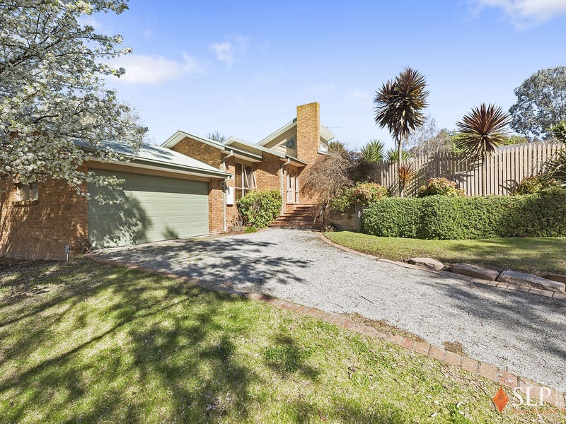 13 Lakeview Drive, Lilydale, Vic 3140 Property Details