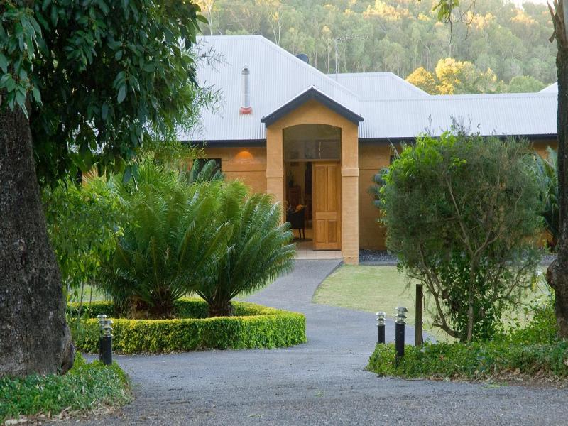 54 Howes Road, Yeppoon, Qld 4703 Property Details