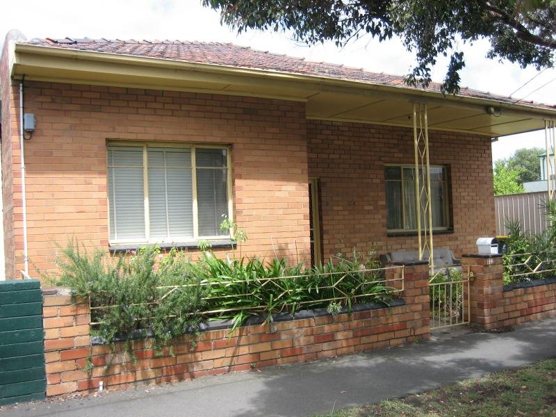 114 Holden Street, Fitzroy North, Vic