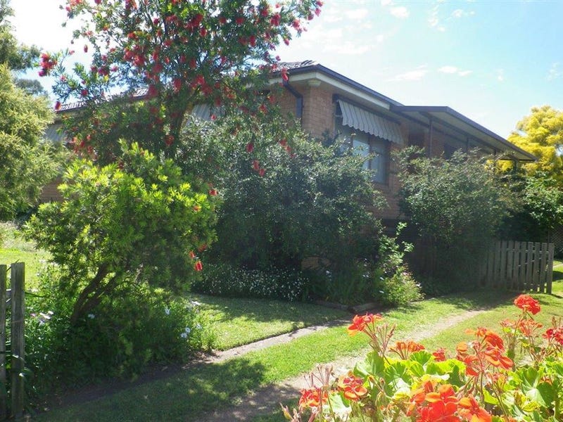 66 Barton St, Scone, NSW 2337 Property Details