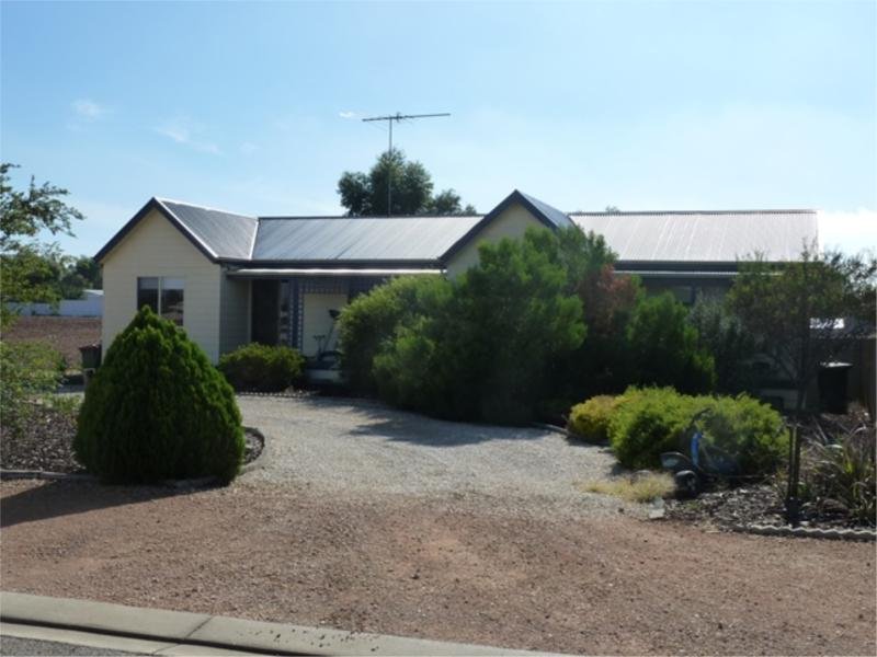 15 Sandgate Street, Balaklava, SA 5461 Property Details