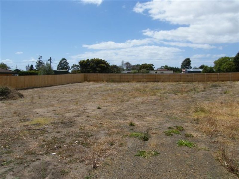 04/68 Murray Crt, Cranbourne, Vic 3977 Property Details