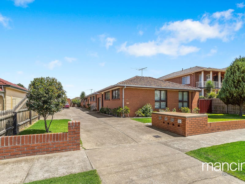 2/67 Challis Street, Newport, VIC 3015
