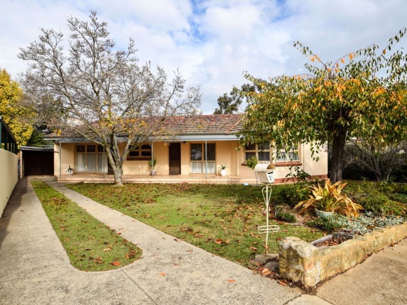 15 Mepunga Avenue, Wangaratta, Vic 3677 Property Details