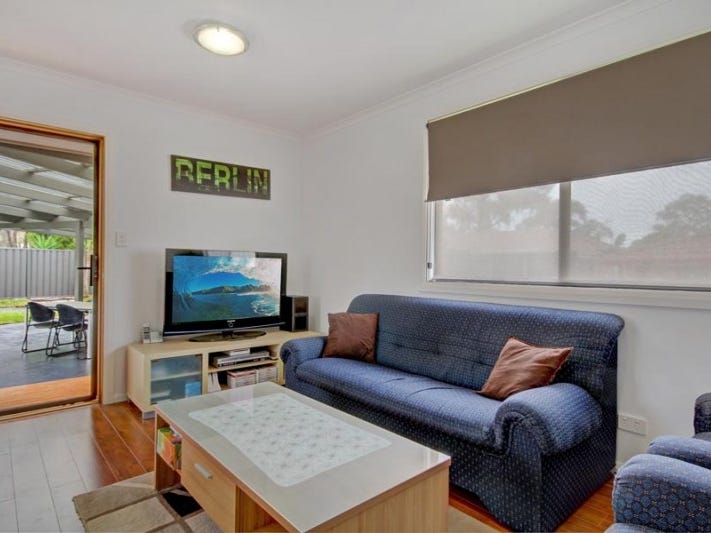 5A Huxley Drive, Horsley, NSW 2530