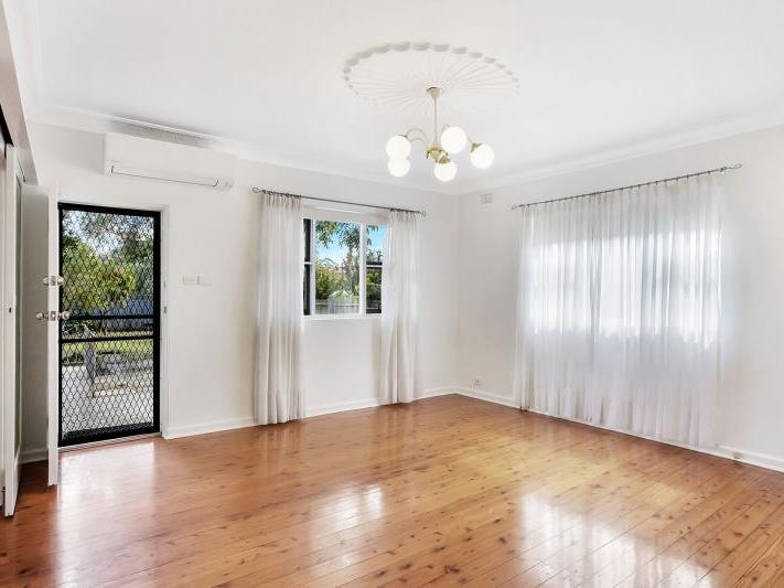 98 Cottenham Avenue, Kensington, NSW 2033