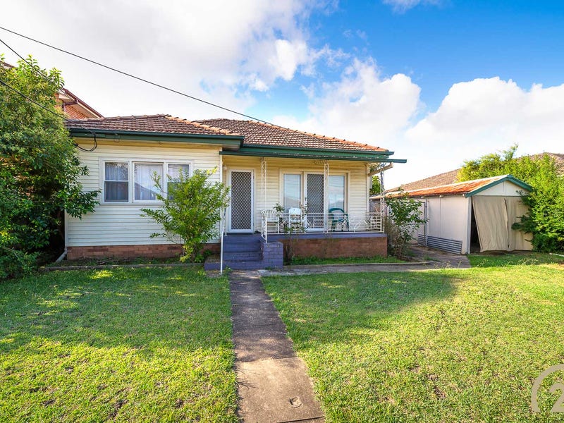 40 Joyce Street, Fairfield, NSW 2165 Property Details